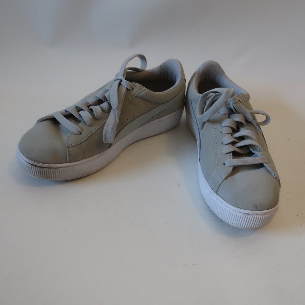 PUMA VIKKY PLATFORM FOAM COMFORT SUEDE SNEAKERS 8*